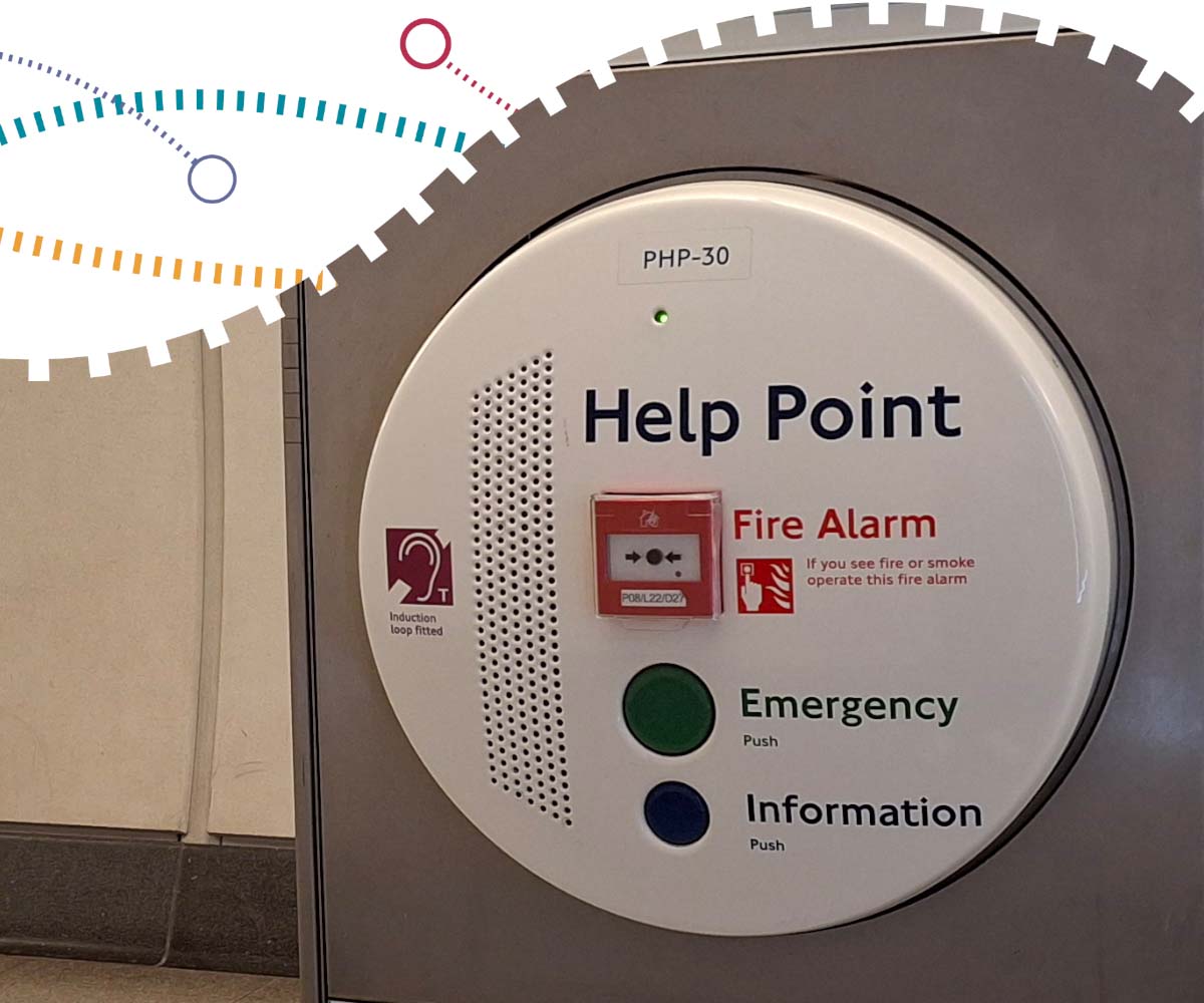 Help point at Liverpool Street station (Elizabeth line)