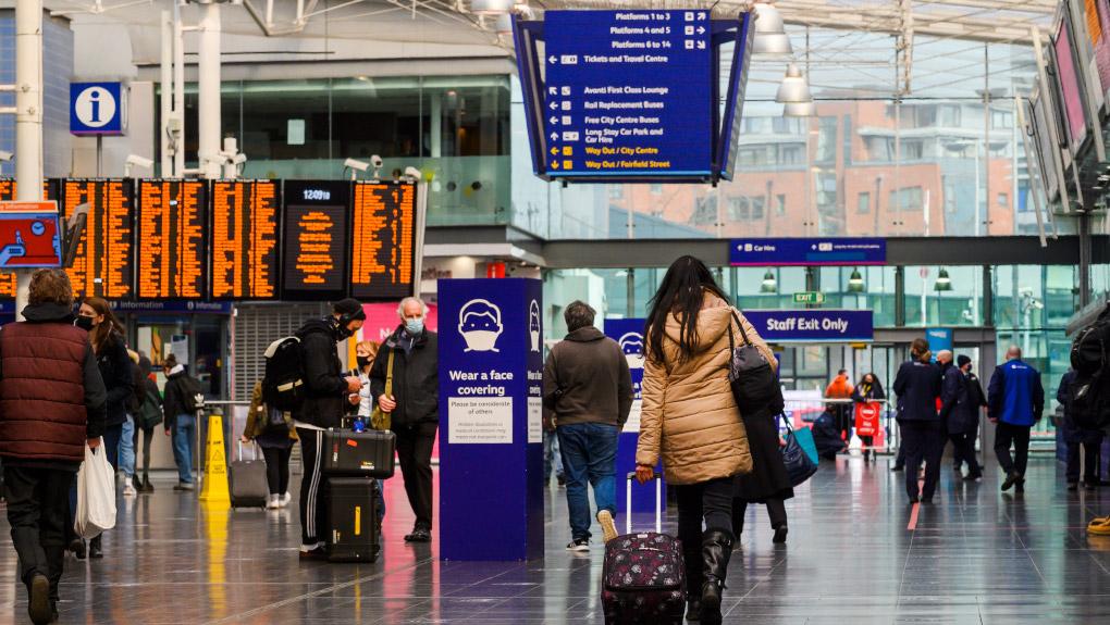 Manchester Piccadilly station