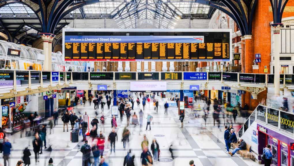 London Liverpool Street station concourse